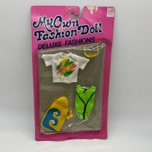 My Own Fashion Doll Deluxe Fashions Vintage Surf Beach Outfit Accessories Set‎